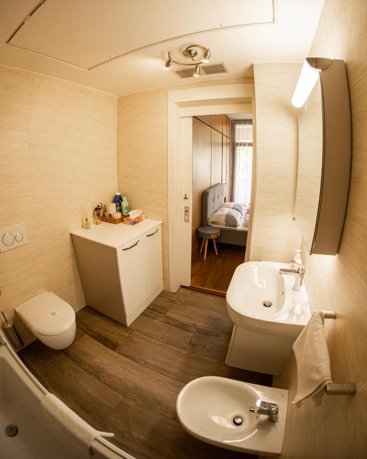 Flow Apartments Astoria Merano Bagian luar foto