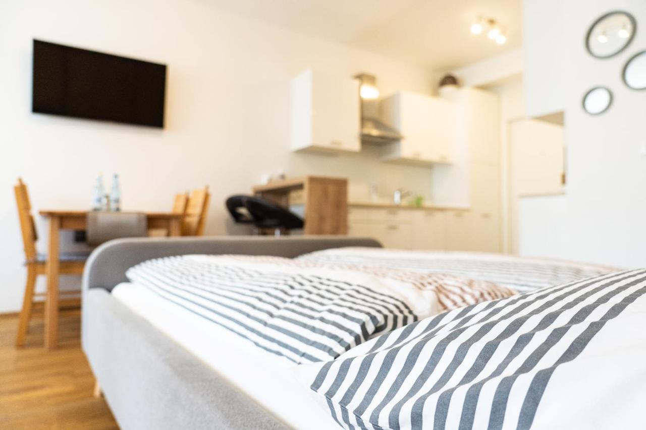 Flow Apartments Astoria Merano Bagian luar foto