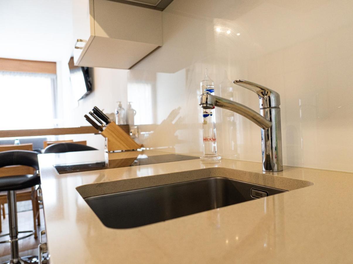 Flow Apartments Astoria Merano Bagian luar foto